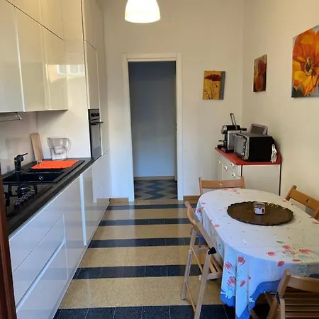 Giustiniano-5 Appartamento Milano